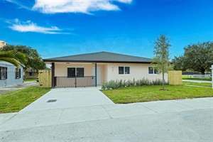 4 bedroom home at 625 SW 6 Street, Homestead, sold November 2025